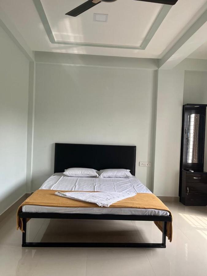 Shree Maldatta House Vaishet Bagian luar foto