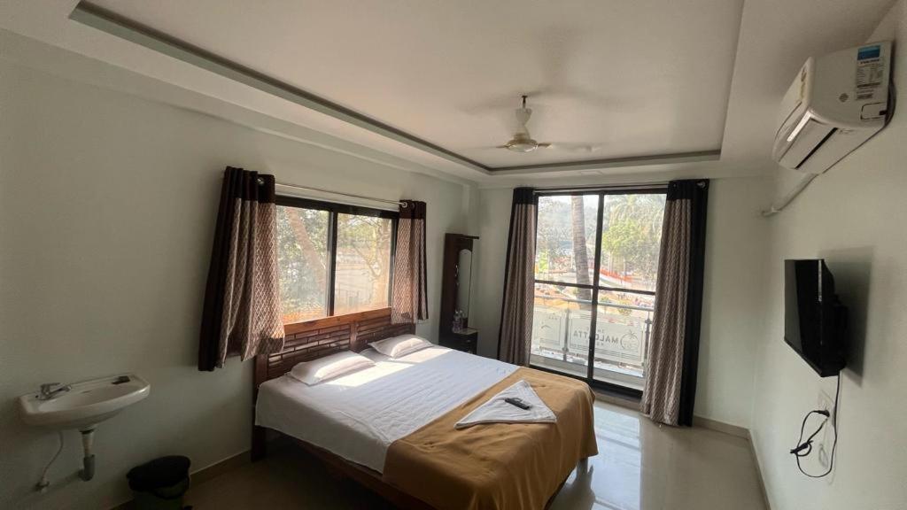 Shree Maldatta House Vaishet Bagian luar foto