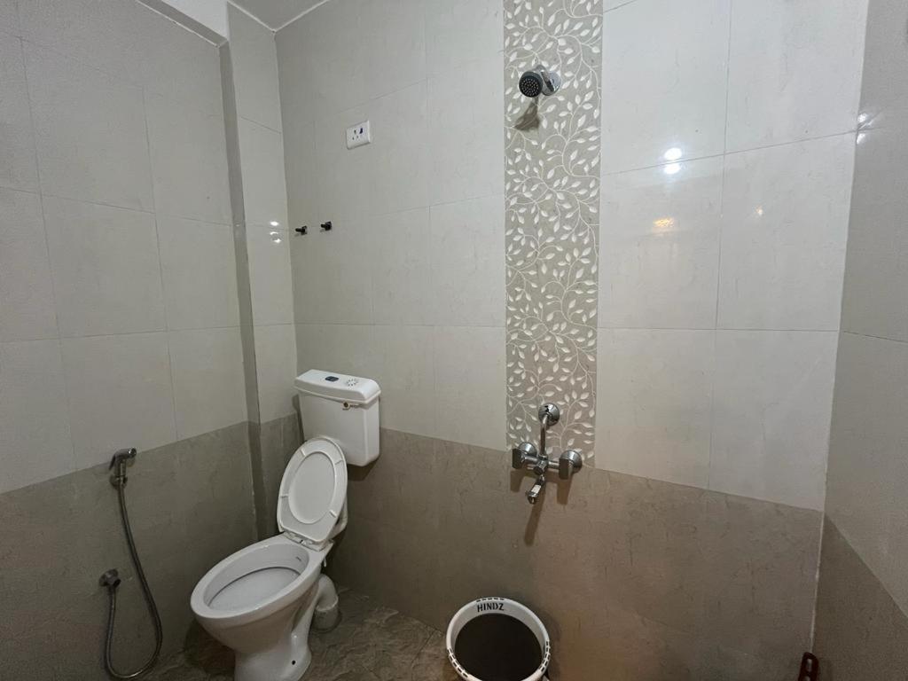 Shree Maldatta House Vaishet Bagian luar foto