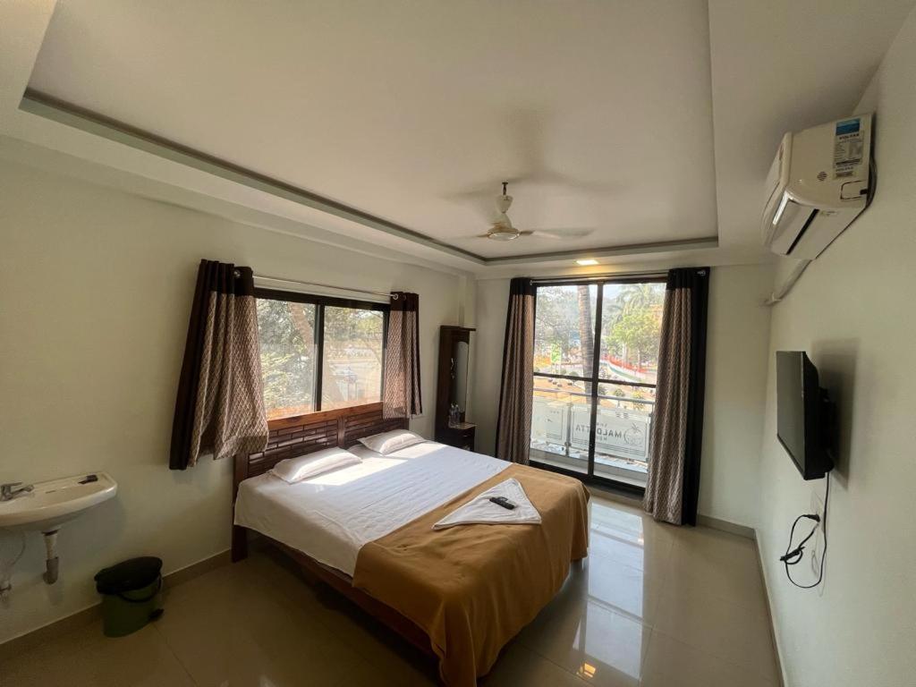 Shree Maldatta House Vaishet Bagian luar foto